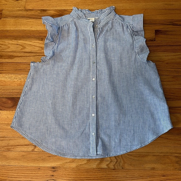 H&M Ruffled Neckline and Sleeves Seersucker Tunic Blouse Sz L - Picture 4 of 8